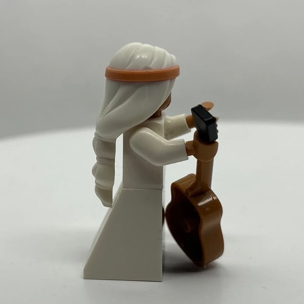 LEGO Movie Minifigure Vitruvius Hippie Singer 70809 70810 TieDye Musician Guitar